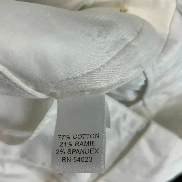 Banana Republic Martin Fit Stretch poplin shorts - Picture 7 of 10